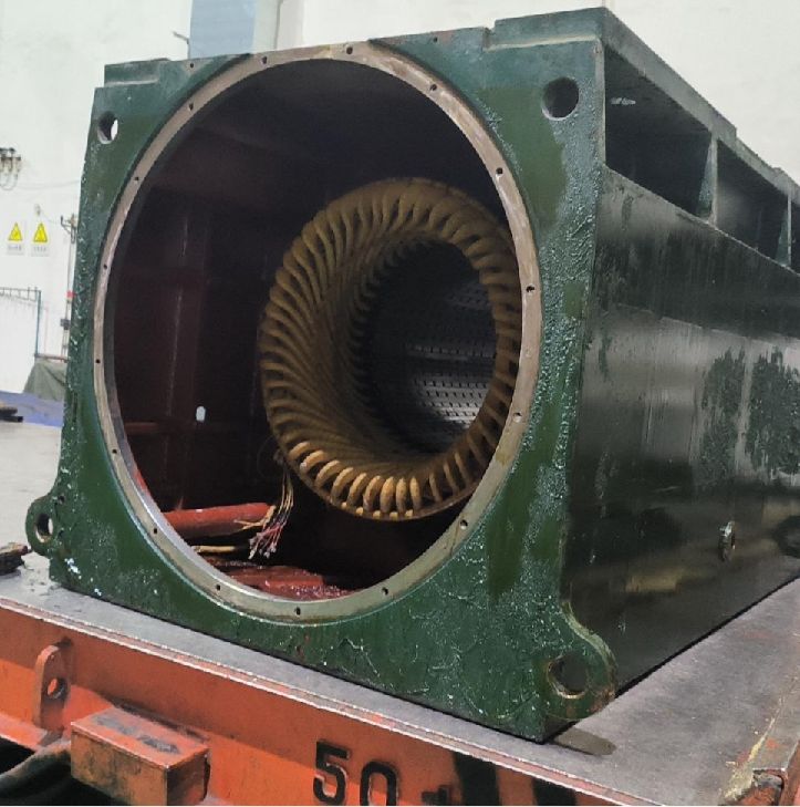 中鐵隧道股份有限公司引漢濟(jì)渭秦嶺隧洞項目部 YKK500-4-900KW-10KV